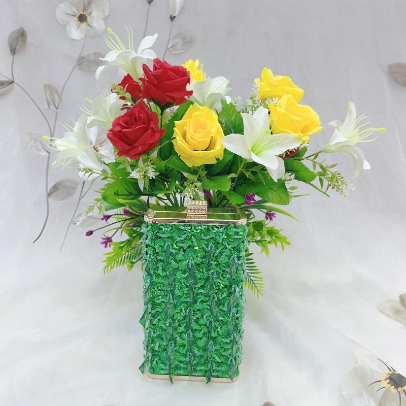 New retro handmade beaded embroidered bag beaded dinner bag vertical small square bag banquet dress women s handbag зелений
New retro handmade beaded embroidered bag beaded dinner bag vertical small square bag banquet dress women s handbag зелений