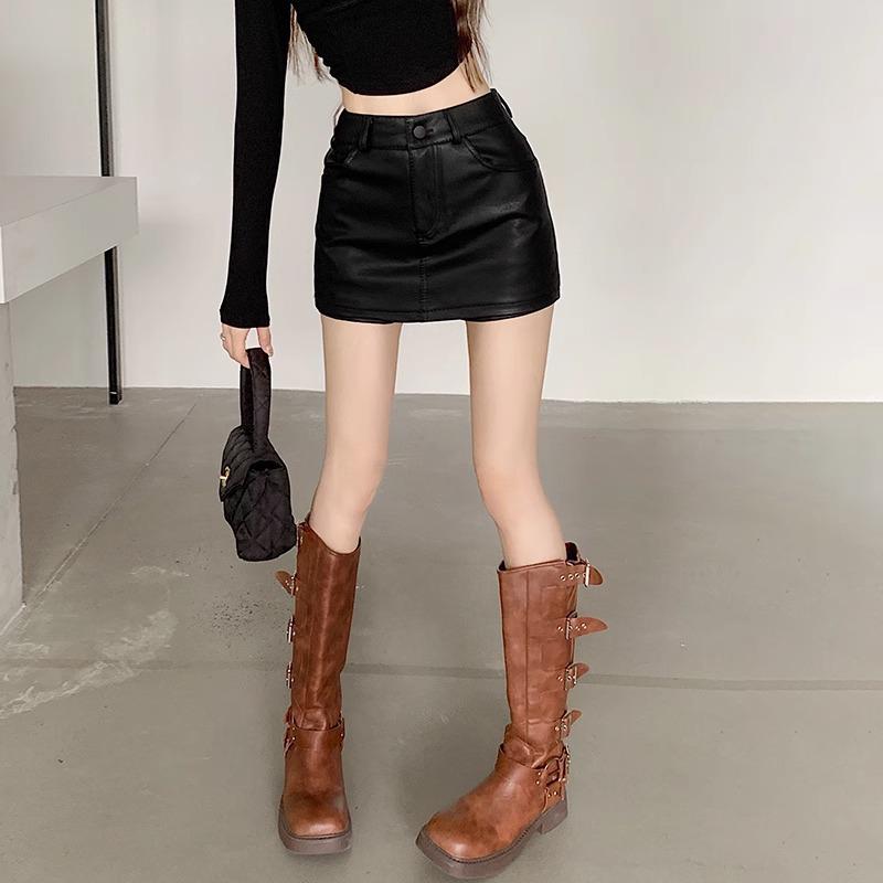 2024 Khaki PU Leather High-Waist Midi Skirt for Women - Autumn/Winter Slimming Bodycon, Plus Size, Hot Girl Style XL
2024 Khaki PU Leather High-Waist Midi Skirt for Women - Autumn/Winter Slimming Bodycon, Plus Size, Hot Girl Style XL