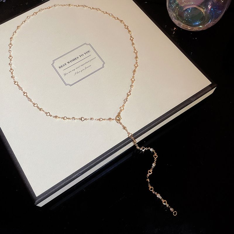 European and American Exquisite Long Necklace for Women, Fashionable, Elegant, Versatile Sweater Chain, Light Luxury, Unique Design Jewelry Gold
European and American Exquisite Long Necklace for Women, Fashionable, Elegant, Versatile Sweater Chain, Light Luxury, Unique Design Jewelry Gold