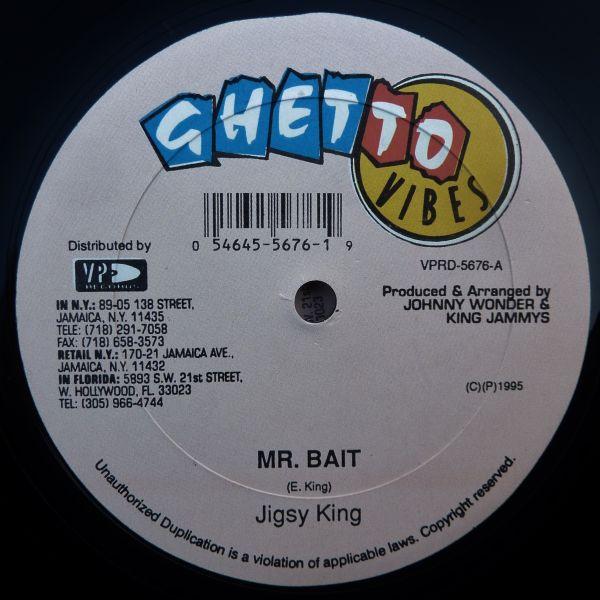 12inch Record JIGSY KING Mr. Bait VPRD5676 Ghetto Vibes 1995 US Reggae Ska Dub Used
12inch Record JIGSY KING Mr. Bait VPRD5676 Ghetto Vibes 1995 US Reggae Ska Dub Used