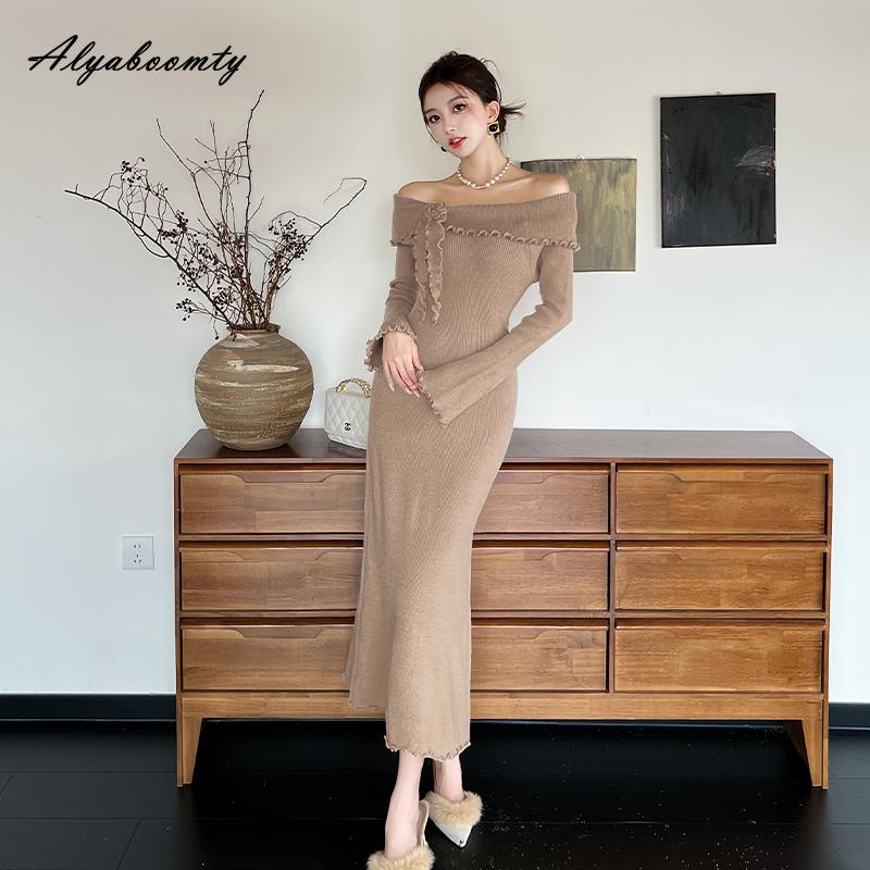 Французский стиль Осень Зима Женское платье-свитер С открытыми плечами Бежево-желтое Цветочное вязаное платье Вязаное Женственное Элегантное Шикарное платье One Size