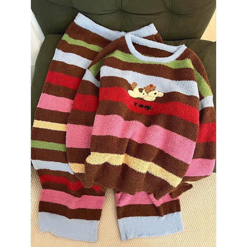 New dopamine rainbow striped puppy half fleece pajamas women s winter large fleece thickened loungewear spot M
New dopamine rainbow striped puppy half fleece pajamas women s winter large fleece thickened loungewear spot M