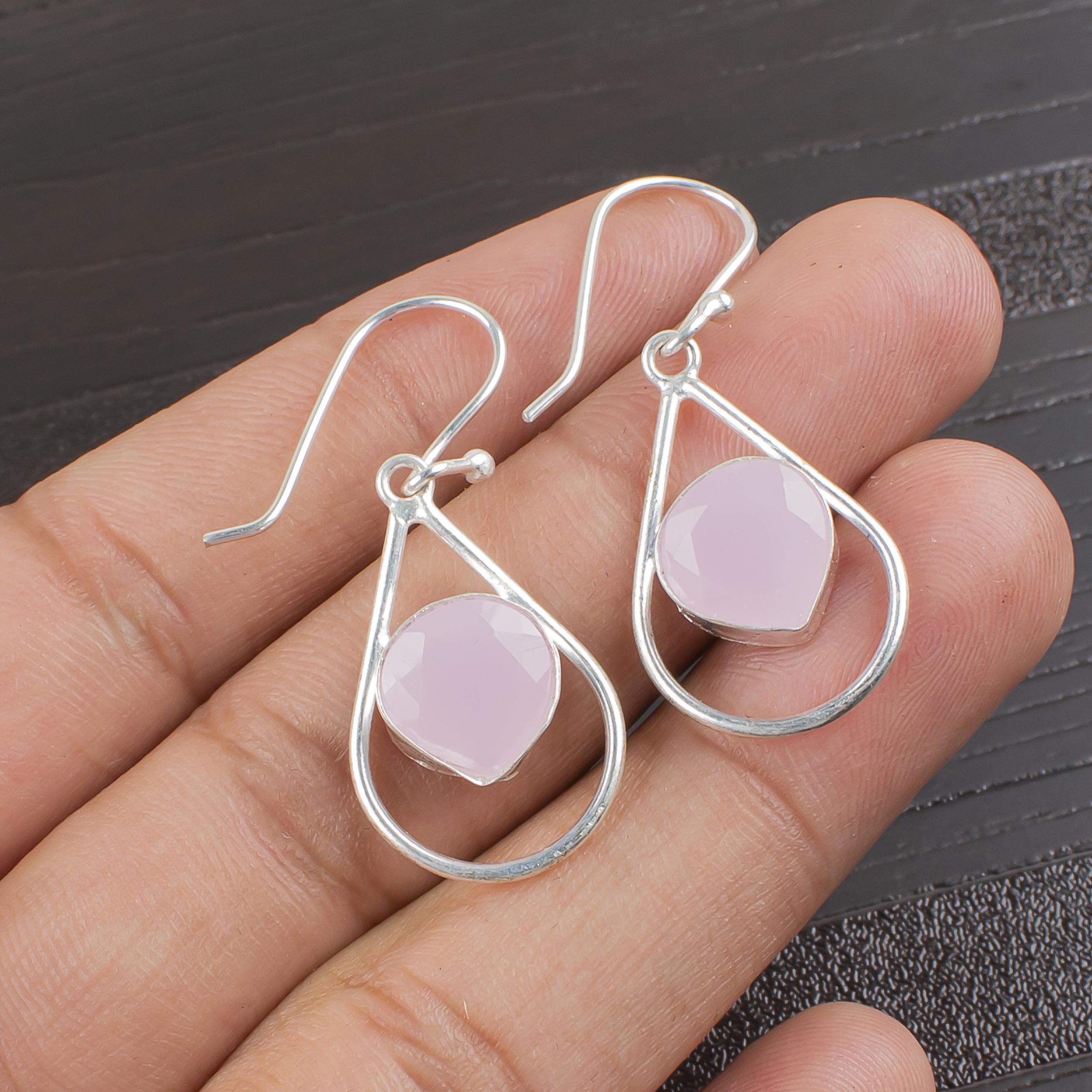 Rose Chalcedony Gemstone Earrings, Handmade 925 Solid Sterling Silver Jewelry, Designer Silver Earrings Gift for Sister 1.50 Inches рожевий
Rose Chalcedony Gemstone Earrings, Handmade 925 Solid Sterling Silver Jewelry, Designer Silver Earrings Gift for Sister 1.50 Inches рожевий