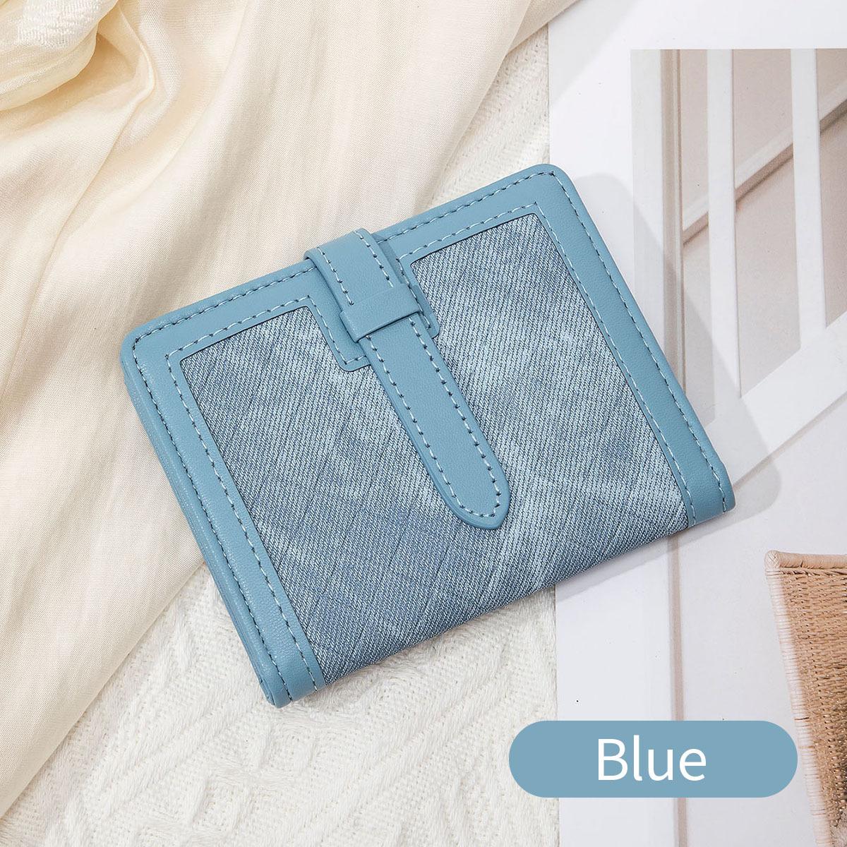 Новый женский короткий кошелек, ретро клетчатый складной кошелек, многофункциональный, простой и модный кошелек для мелочи синий
Новый женский короткий кошелек, ретро клетчатый складной кошелек, многофункциональный, простой и модный кошелек для мелочи синий