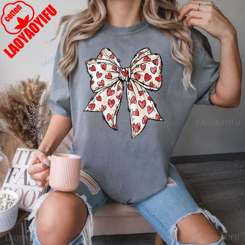 Valentines Day Heart Bow Coquette Bow Trending TShirt Novelty Gift for Girlfriend Crewneck Casual Style Printed Tshirt Tops 4XL
Valentines Day Heart Bow Coquette Bow Trending TShirt Novelty Gift for Girlfriend Crewneck Casual Style Printed Tshirt Tops 4XL
