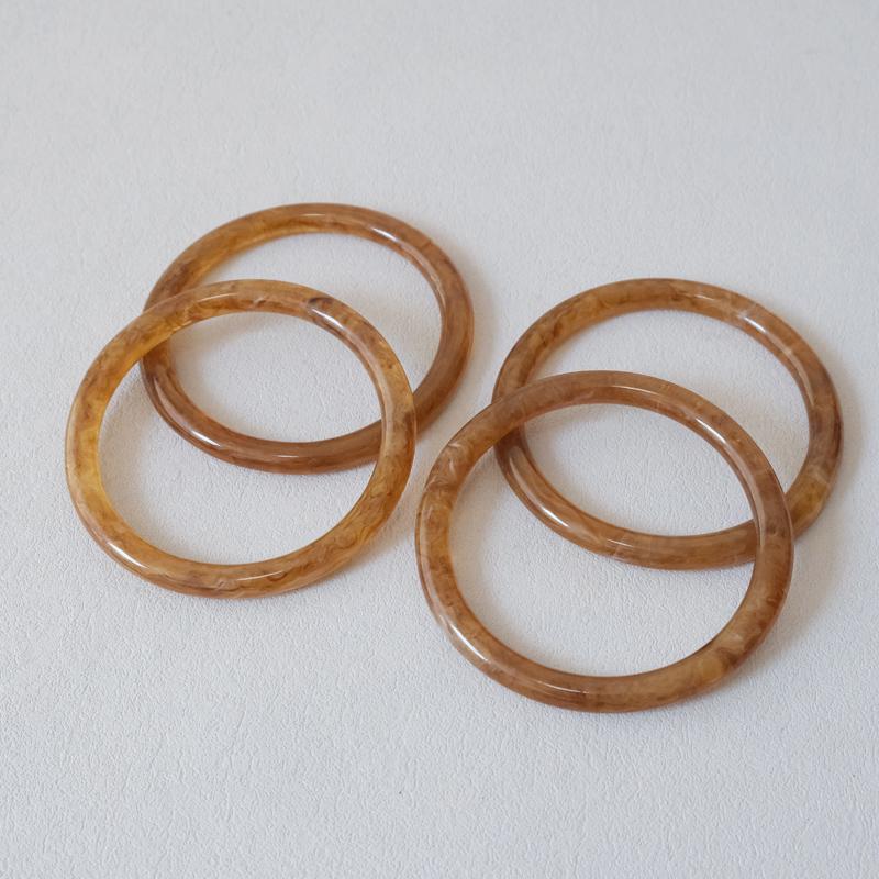 New Woman Bag Accessory Beige Amber Acrylic Resin Bag Parts Luxury Handcrafted Wristband Women Replacement Bag Handle Circlet 11.2CM бежевый
New Woman Bag Accessory Beige Amber Acrylic Resin Bag Parts Luxury Handcrafted Wristband Women Replacement Bag Handle Circlet 11.2CM бежевый
