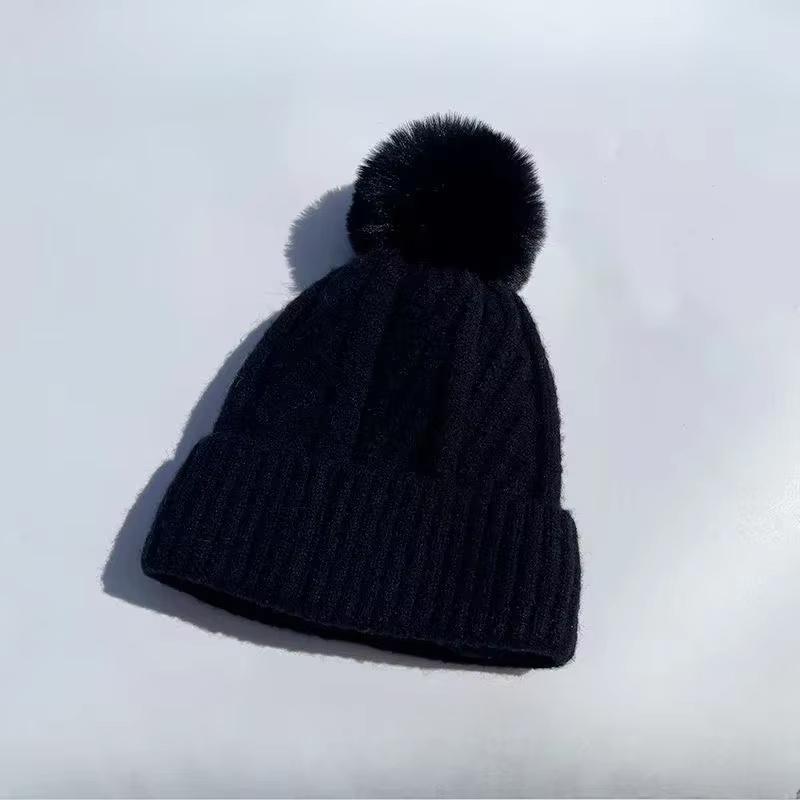 Winter Twist Knitting Hats Warm Fur Pompom Thick Plush Cap Beanies Solid Ladies Versatile Ski Snow Beanies Velvet Hat чёрный
Winter Twist Knitting Hats Warm Fur Pompom Thick Plush Cap Beanies Solid Ladies Versatile Ski Snow Beanies Velvet Hat чёрный