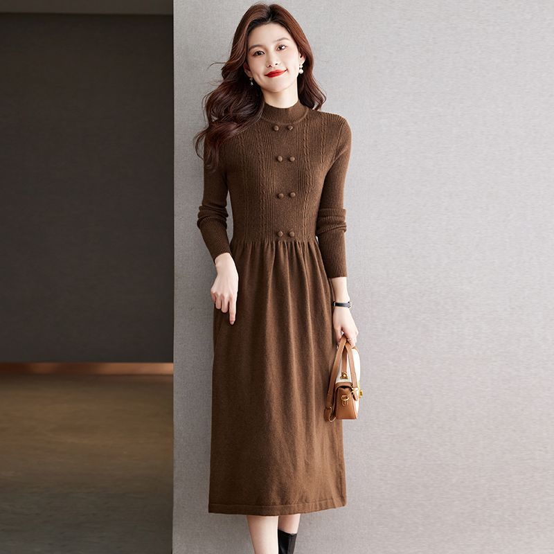Женское вязаное платье Осень и Зима Модное Миди Приталенное Платье-свитер Однотонное Полувысокая горловина Вязаная рубашка XL коричневый
Женское вязаное платье Осень и Зима Модное Миди Приталенное Платье-свитер Однотонное Полувысокая горловина Вязаная рубашка XL коричневый