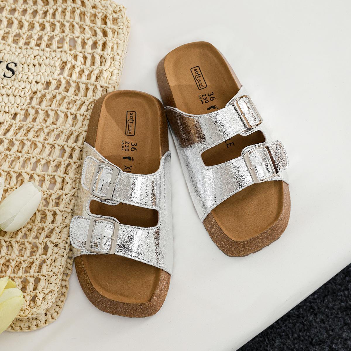 Silver Birkenstocks slippers women s leather platform soles summer wear short shoes heightening non-slip Birkenstocks beach shoes 35 срібний
Silver Birkenstocks slippers women s leather platform soles summer wear short shoes heightening non-slip Birkenstocks beach shoes 35 срібний
