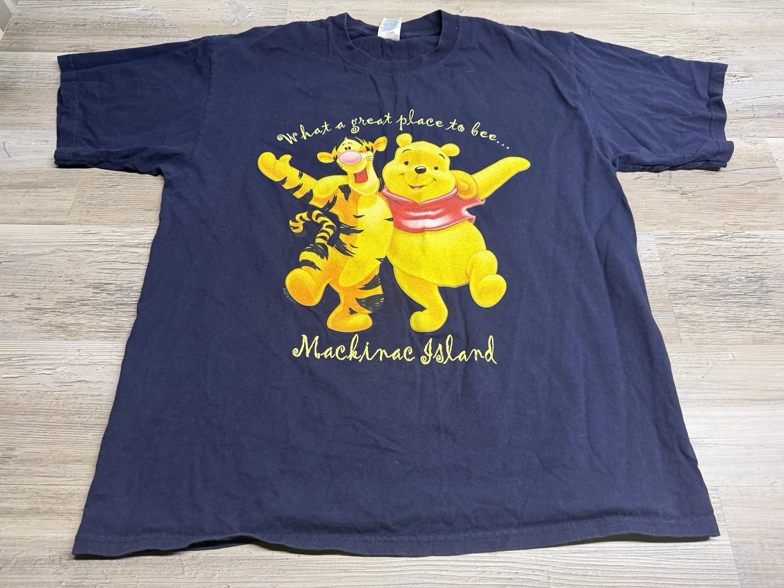 Vintage Winnie The Pooh T-Shirt Mackinac Island Oversized Big Print Disney Sz XL L
Vintage Winnie The Pooh T-Shirt Mackinac Island Oversized Big Print Disney Sz XL L