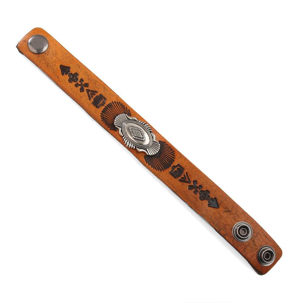 Cowhide Bracelet Ethnic Style Retro Embossing Totem Symbol Leather Bracelet коричневий
Cowhide Bracelet Ethnic Style Retro Embossing Totem Symbol Leather Bracelet коричневий