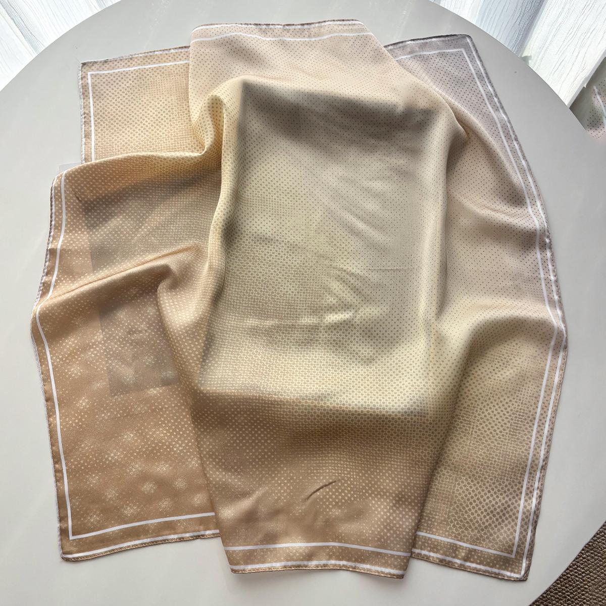 Luxury Square Scarf For Women Soft Stain Imitation Silk Bandana For Travel Elegant Hijab Neckerchief Fashion Shawl Wraps
Luxury Square Scarf For Women Soft Stain Imitation Silk Bandana For Travel Elegant Hijab Neckerchief Fashion Shawl Wraps