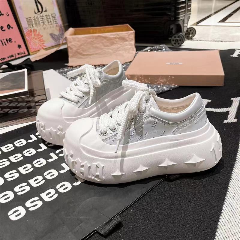 Перламутровые полированные золотые буквы толстая подошва маффины повседневные хлебные туфли растворяющиеся туфли белые туфли женская обувь 40 белый
Перламутровые полированные золотые буквы толстая подошва маффины повседневные хлебные туфли растворяющиеся туфли белые туфли женская обувь 40 белый