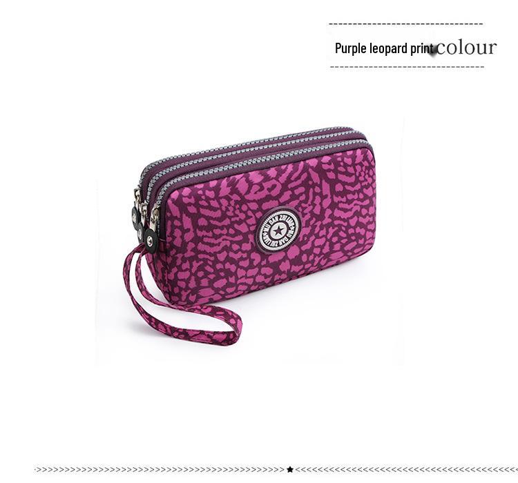 Женский клатч в корейском стиле 2025: Вместительный трехслойный кошелек на молнии, кошелек для монет и кошелек для телефона
Женский клатч в корейском стиле 2025: Вместительный трехслойный кошелек на молнии, кошелек для монет и кошелек для телефона