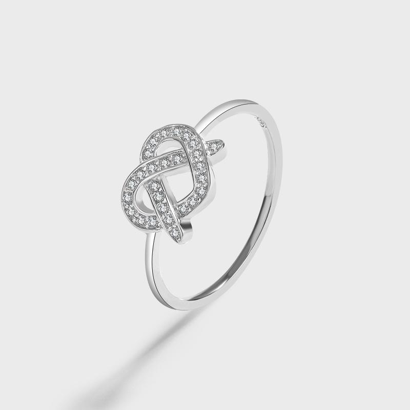 S925 Silver Heart-Shaped Butterfly Ring with Micro-Inlaid Diamonds - Stylish Japanese Design for Women Size 8
S925 Silver Heart-Shaped Butterfly Ring with Micro-Inlaid Diamonds - Stylish Japanese Design for Women Size 8