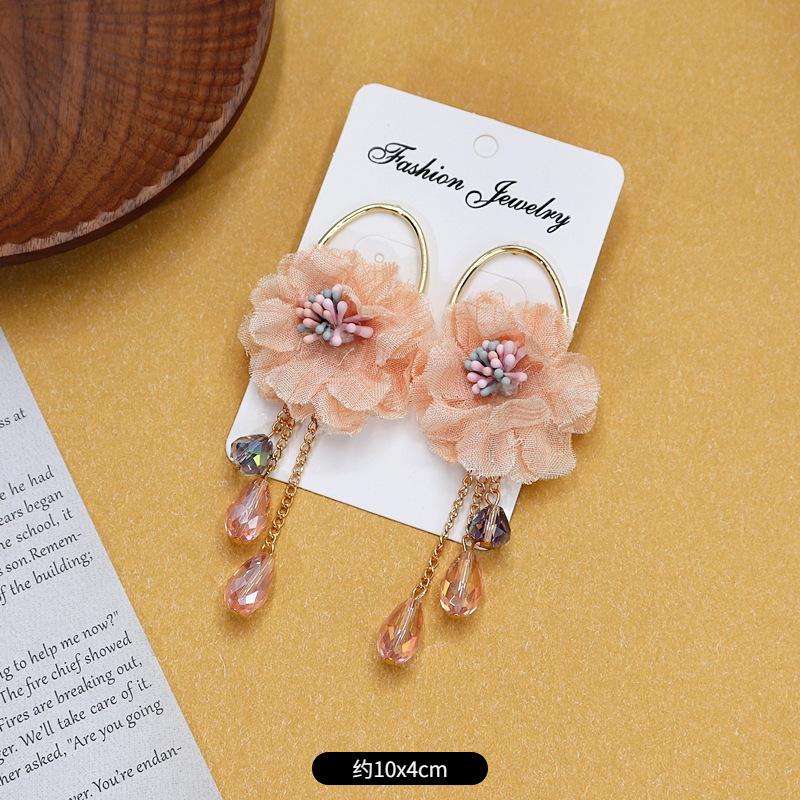 Богемные хрустальные серьги-пусеты в виде большого круга с цветком и бахромой, женские длинные темпераментные серьги для отпуска, ретро-серьги
Богемные хрустальные серьги-пусеты в виде большого круга с цветком и бахромой, женские длинные темпераментные серьги для отпуска, ретро-серьги