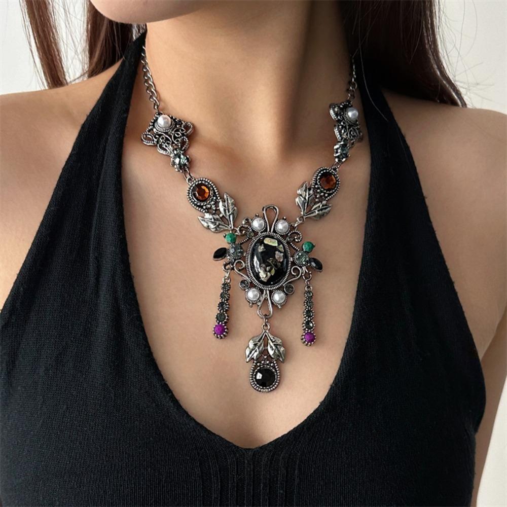 Bohemia Ethnic Tassel Necklace Pendant Rhinestone Necklace Women Ethnic Style Forehead Chain Girls срібний
Bohemia Ethnic Tassel Necklace Pendant Rhinestone Necklace Women Ethnic Style Forehead Chain Girls срібний