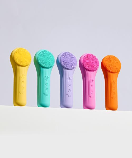 Namifactory Deep Cleansing Device Silicone Vibrating Cleanser yellow
Namifactory Deep Cleansing Device Silicone Vibrating Cleanser yellow