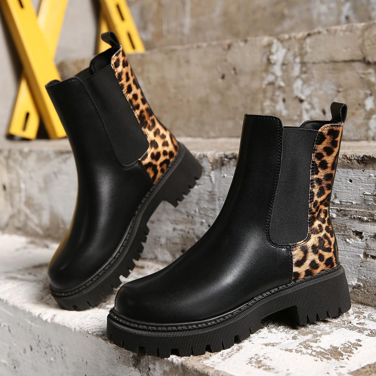 Women s Shoes 2026 New Autumn Round Head French Coarse Heel Splicing Women s Short Boots Casual Boots 42
Women s Shoes 2026 New Autumn Round Head French Coarse Heel Splicing Women s Short Boots Casual Boots 42