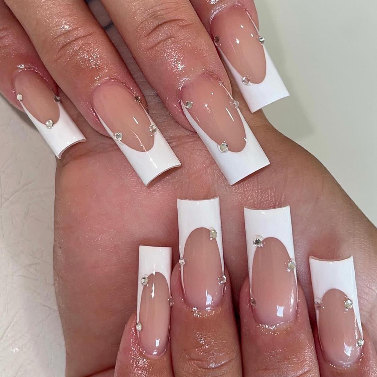 European and American Extended Wearable Diamond Nail Pieces - White French Rectangular False Nails
European and American Extended Wearable Diamond Nail Pieces - White French Rectangular False Nails