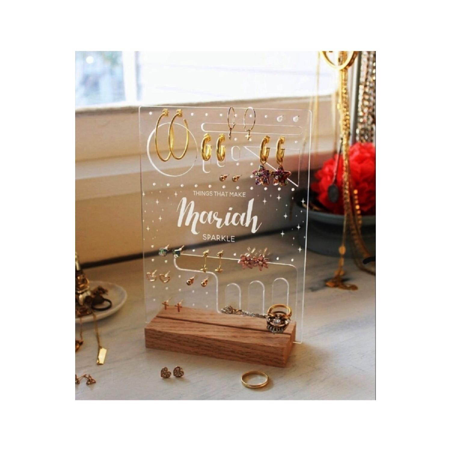Plexi Jewelry Stand Jewelry Regulatory Jewelry Organizer Necklace Ring Earrings (name Can Be Added.)
Plexi Jewelry Stand Jewelry Regulatory Jewelry Organizer Necklace Ring Earrings (name Can Be Added.)