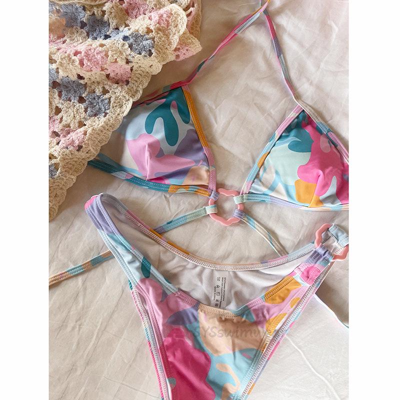 Розово-голубое сексуальное бикини-тройка с халтером на завязках и вязаной накидкой XL
Розово-голубое сексуальное бикини-тройка с халтером на завязках и вязаной накидкой XL