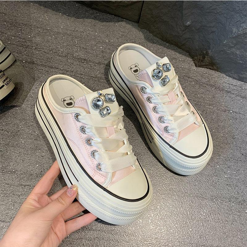 Platform biscuit shoes lazy one pedal rhinestone white shoes women wear 2025 new soft leather bag head half slippers 35 рожевий
Platform biscuit shoes lazy one pedal rhinestone white shoes women wear 2025 new soft leather bag head half slippers 35 рожевий