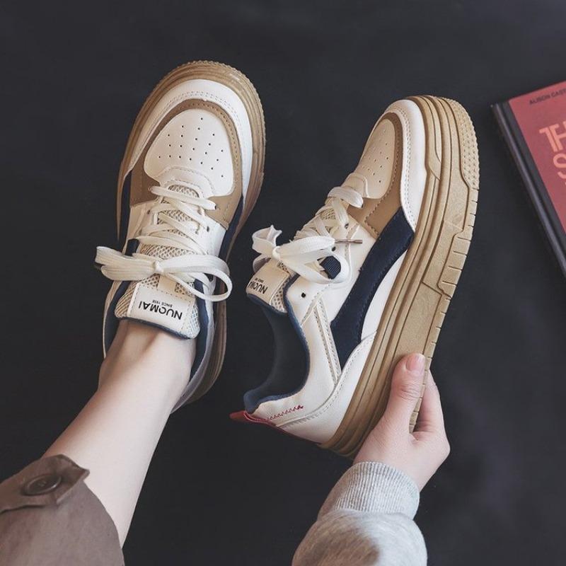 Женские туфли на толстой подошве, новые весенне-осенние нишевые повседневные кеды с контрастной цветной вставкой, женские трендовые туфли на шнуровке 39 синий
Женские туфли на толстой подошве, новые весенне-осенние нишевые повседневные кеды с контрастной цветной вставкой, женские трендовые туфли на шнуровке 39 синий