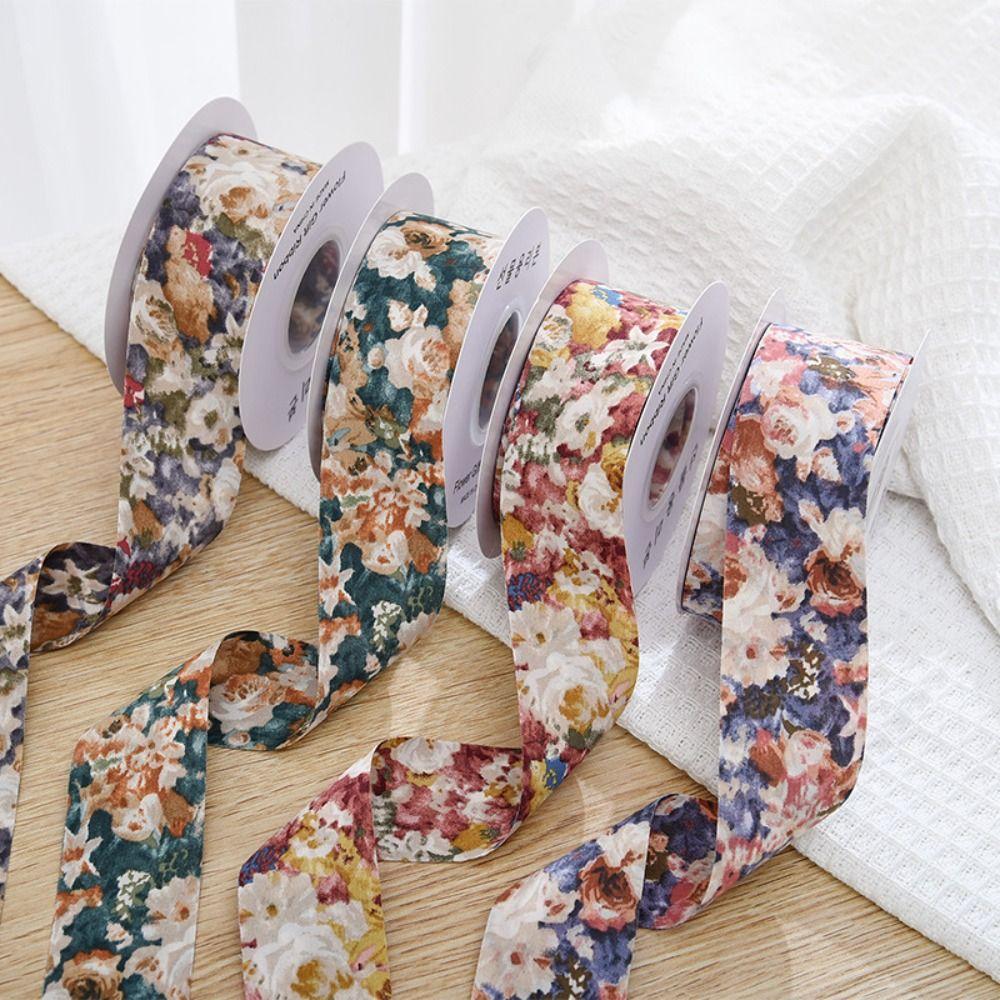 Gift Box Packaging Printed Ribbon Vintage Embellished Ribbon DIY Floral Ribbon Gift Wrapping
Gift Box Packaging Printed Ribbon Vintage Embellished Ribbon DIY Floral Ribbon Gift Wrapping