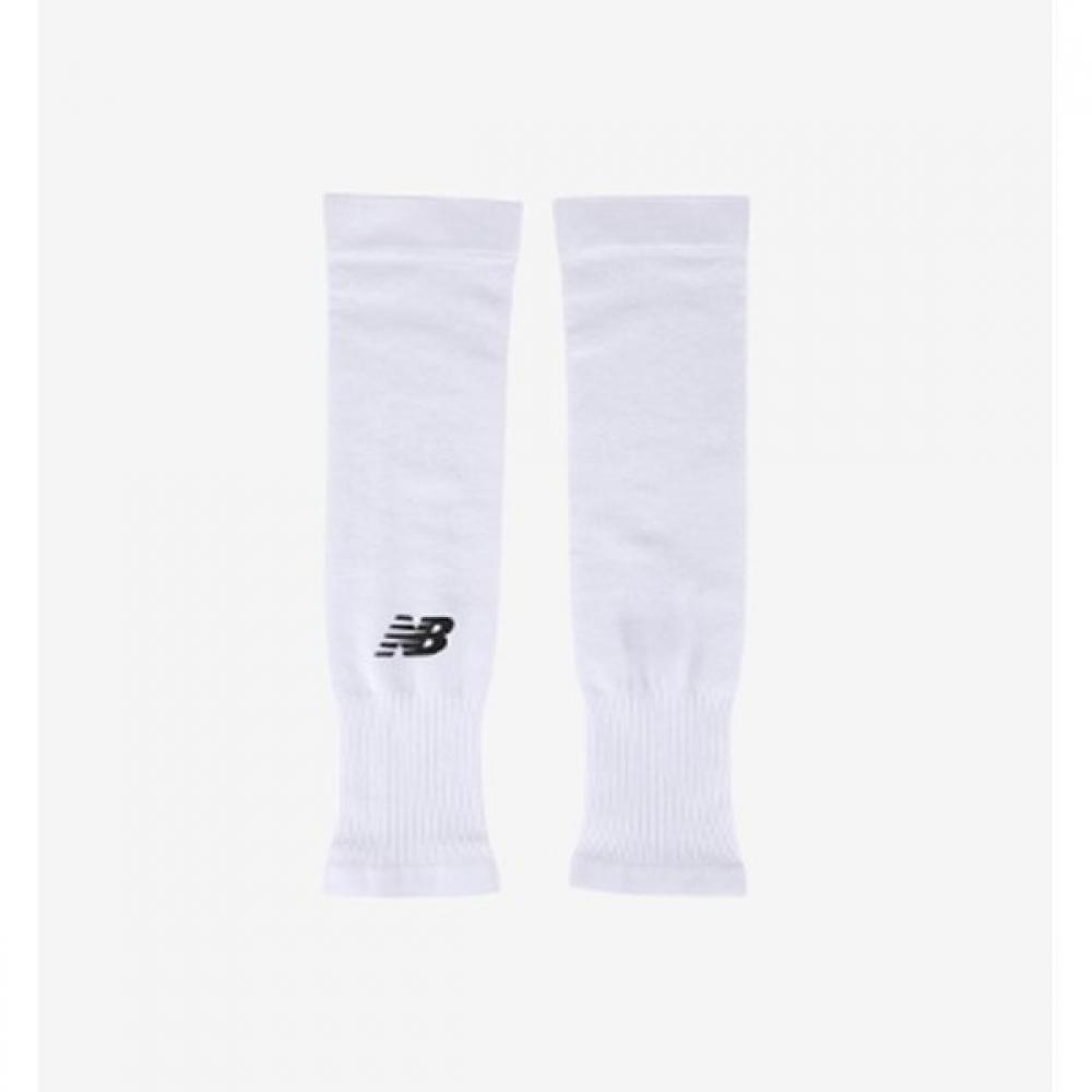 New Balance Kids Essential Cool Tosh B1 Nk8hfs102u 10 1.NK8HFS102U 10 FREE 
New Balance Kids Essential Cool Tosh B1 Nk8hfs102u 10 1.NK8HFS102U 10 FREE