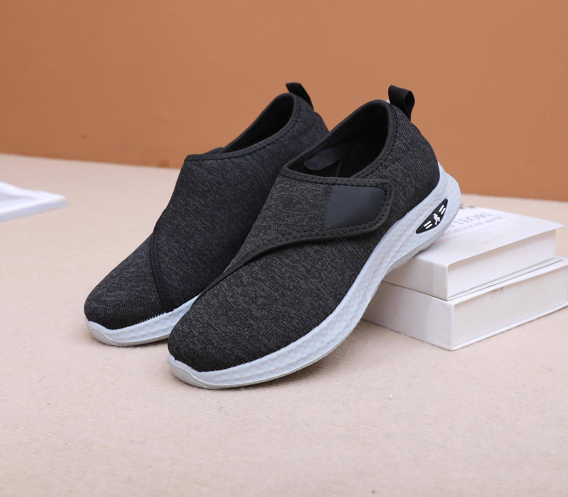 Shoes Men s casual sports single shoes Fashion lightweight non-slip soft-soled men s single shoes Breathable lazy shoes Spring and Autumn new models 44
Shoes Men s casual sports single shoes Fashion lightweight non-slip soft-soled men s single shoes Breathable lazy shoes Spring and Autumn new models 44