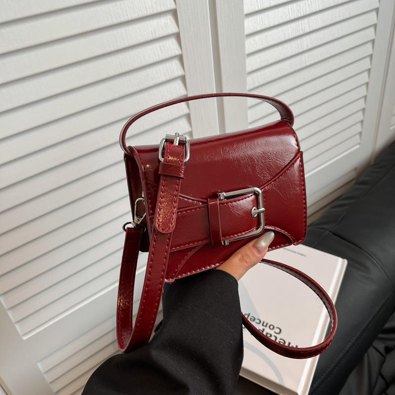Mini small bag women s new fashionable small bag high-end single shoulder crossbody small square bag красный
Mini small bag women s new fashionable small bag high-end single shoulder crossbody small square bag красный