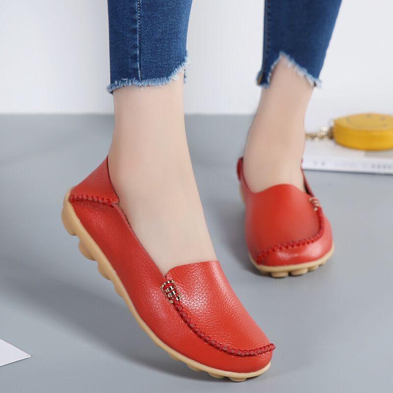 Spring and autumn leather middle-aged mother shoes Doudou shoes soft sole flat heel large size casual shoes 43 білий
Spring and autumn leather middle-aged mother shoes Doudou shoes soft sole flat heel large size casual shoes 43 білий