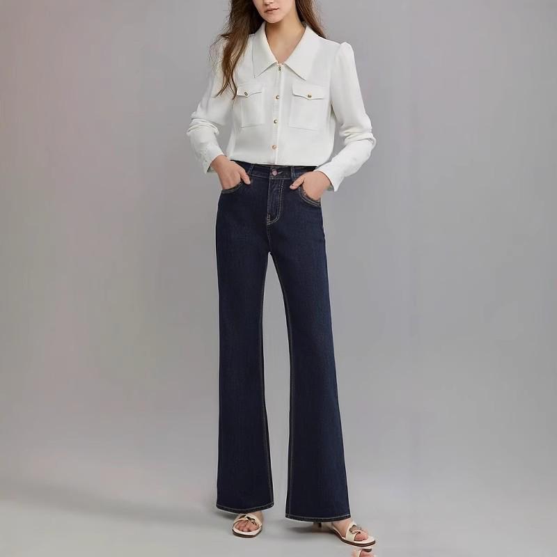 Dark Blue Retro Flared Jeans with Yellow Floral Design - Women’s High-Waisted Slim-Fit, Four-Way Stretch, Autumn/Winter 2025 Collection. 30
Dark Blue Retro Flared Jeans with Yellow Floral Design - Women’s High-Waisted Slim-Fit, Four-Way Stretch, Autumn/Winter 2025 Collection. 30
