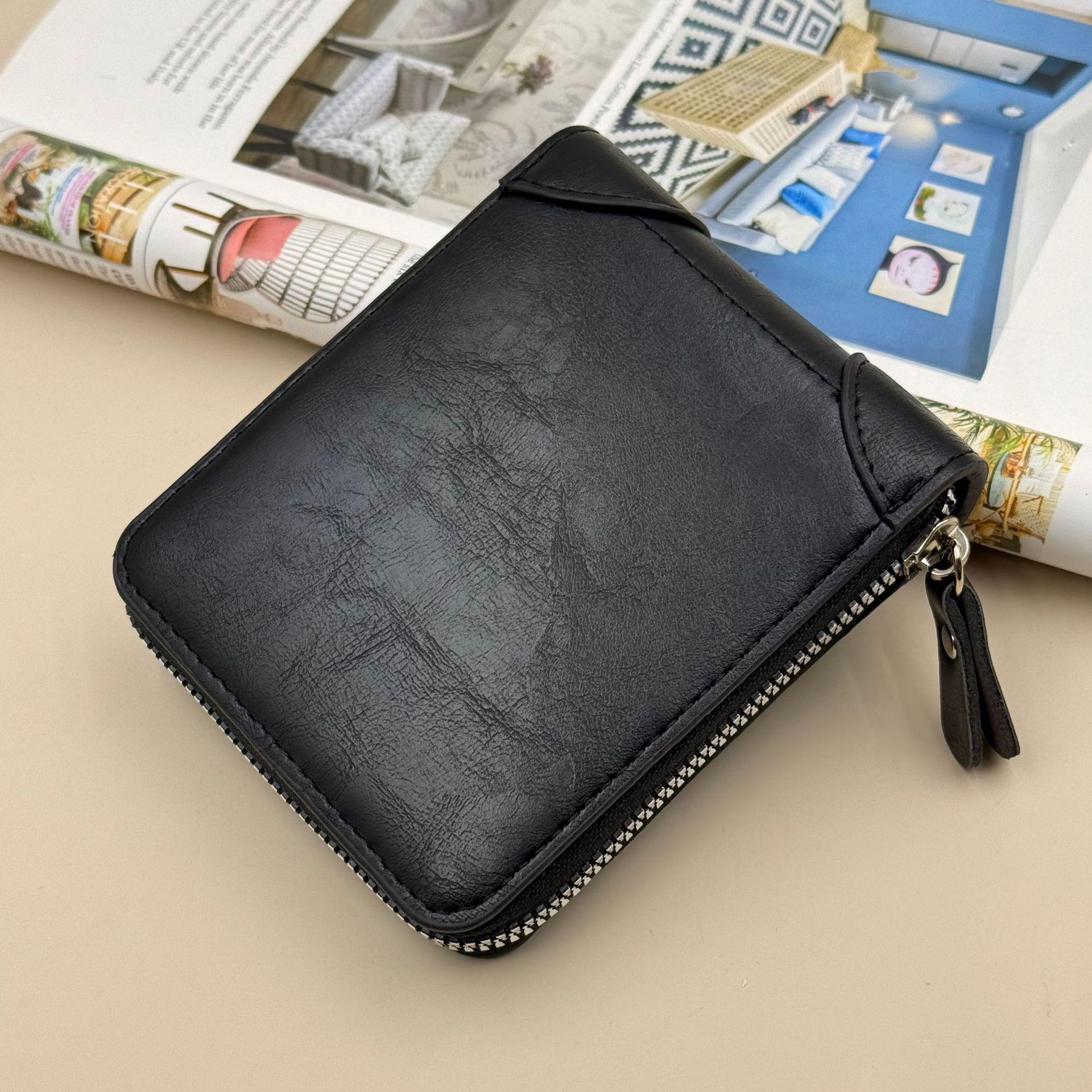 Men s Large Capacity Multi-functional Crossbody Wallet with Zipper, Coin Purse, and Vertical Card Holder 11.5*9.5*2.5cm
Men s Large Capacity Multi-functional Crossbody Wallet with Zipper, Coin Purse, and Vertical Card Holder 11.5*9.5*2.5cm