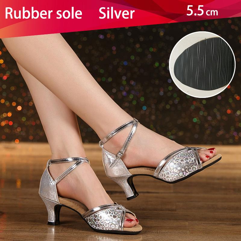 Latin Dance Shoes Women Peep Toe Salsa Tango Dancing Shoes Leather Ballroom Party Shoes Heel 5.5cm 41 срібний
Latin Dance Shoes Women Peep Toe Salsa Tango Dancing Shoes Leather Ballroom Party Shoes Heel 5.5cm 41 срібний