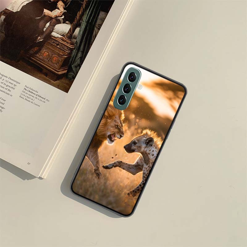 Lion Fights With Hyenas Phone Case for Samsung A54 A14 A24 A34 A17 A37 A57 A55 A35 A25 A15 A07 A05S A04S A12 A22 A32 A52S A72 Ga Samsung Note 20
Lion Fights With Hyenas Phone Case for Samsung A54 A14 A24 A34 A17 A37 A57 A55 A35 A25 A15 A07 A05S A04S A12 A22 A32 A52S A72 Ga Samsung Note 20