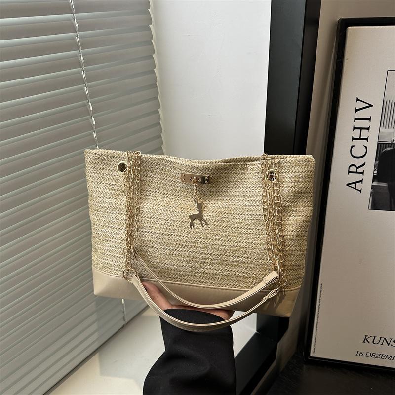 Fashion Commuting Bag, Chain Bag, Handbag, Shoulder Bag, Casual Tote Bag хакі
Fashion Commuting Bag, Chain Bag, Handbag, Shoulder Bag, Casual Tote Bag хакі