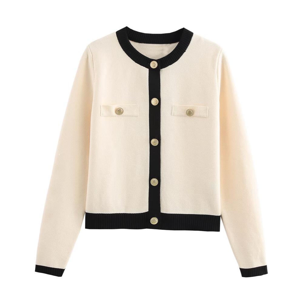 Женский облегающий вязаный свитер 2025 года с цветными блоками и отделкой золотыми пуговицами Medium грязно-белый
Женский облегающий вязаный свитер 2025 года с цветными блоками и отделкой золотыми пуговицами Medium грязно-белый