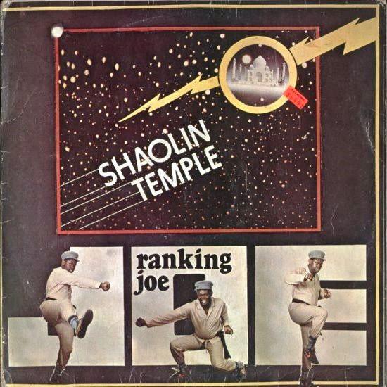 Виниловая пластинка RANKING JOE Shaolin Temple DSR6501 Sharp Axe Recor 1980 Ямайка Регги Ска Даб Б/у
Виниловая пластинка RANKING JOE Shaolin Temple DSR6501 Sharp Axe Recor 1980 Ямайка Регги Ска Даб Б/у