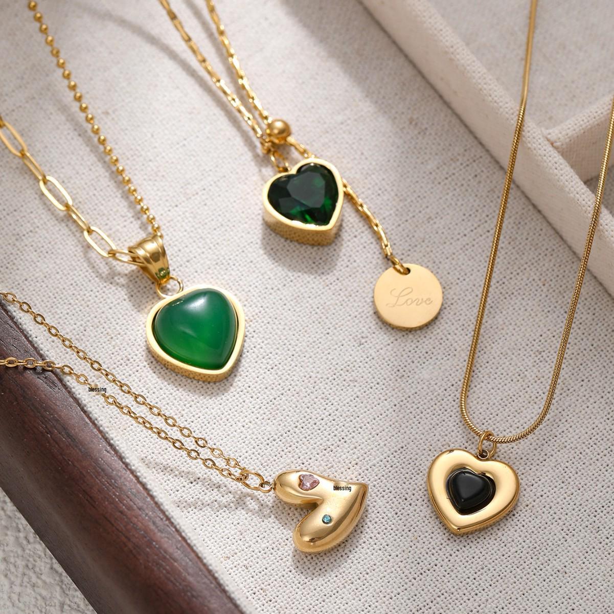 European & American Design Multicolor Zircon Heart Pendant Titanium Steel Clavicle Necklace (INS Style) for Women
European & American Design Multicolor Zircon Heart Pendant Titanium Steel Clavicle Necklace (INS Style) for Women
