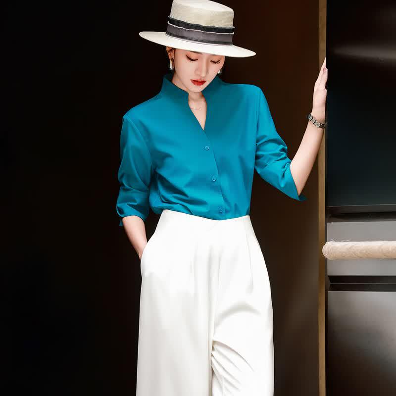 Women s V-Neck 3/4 Sleeve Commuter Blouse 2XL
Women s V-Neck 3/4 Sleeve Commuter Blouse 2XL