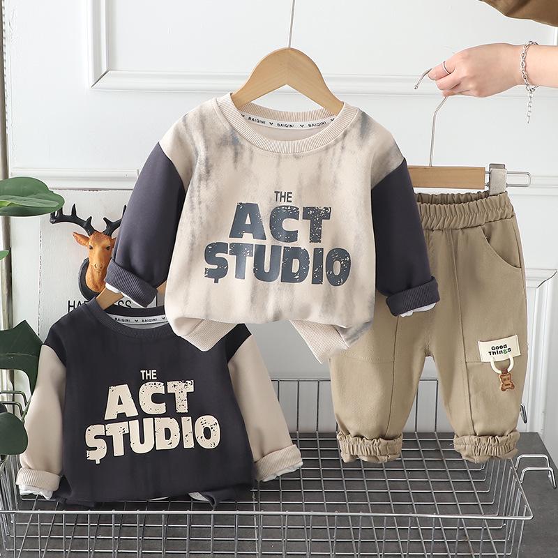 Boys Spring & Autumn Two-Piece Suit: Stylish Round Neck Outfit with English Letter Design 120cm чорний
Boys Spring & Autumn Two-Piece Suit: Stylish Round Neck Outfit with English Letter Design 120cm чорний