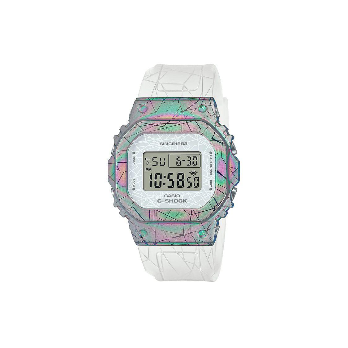 Casio 200 Meter Water Resistant Quartz Movement Resin Strap Watch White Dial Women watches GM-S5640GEM-7 White Dial
Casio 200 Meter Water Resistant Quartz Movement Resin Strap Watch White Dial Women watches GM-S5640GEM-7 White Dial