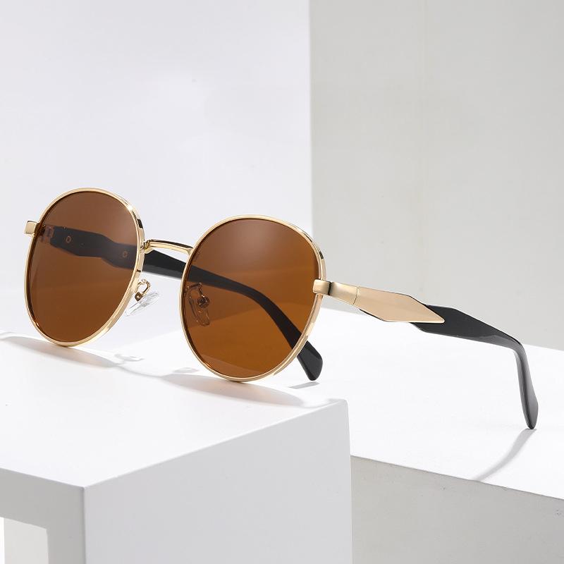 Fashion Trend Sunglasses High-End Sunglasses
Fashion Trend Sunglasses High-End Sunglasses