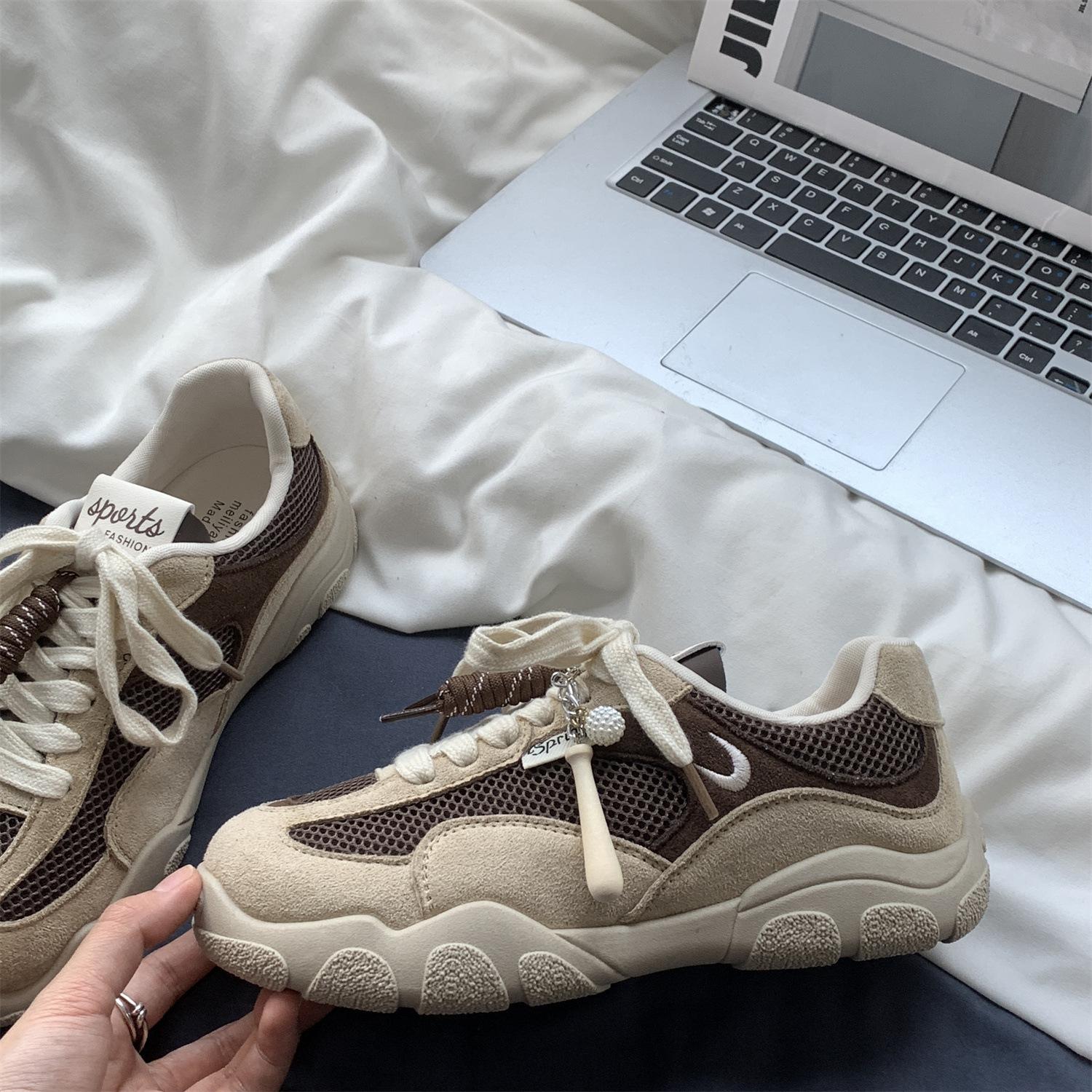 Dexun shoes women s 2025 new popular versatile breathable mesh shoes are not tired of feet fashionable casual women s sports shoes 40
Dexun shoes women s 2025 new popular versatile breathable mesh shoes are not tired of feet fashionable casual women s sports shoes 40