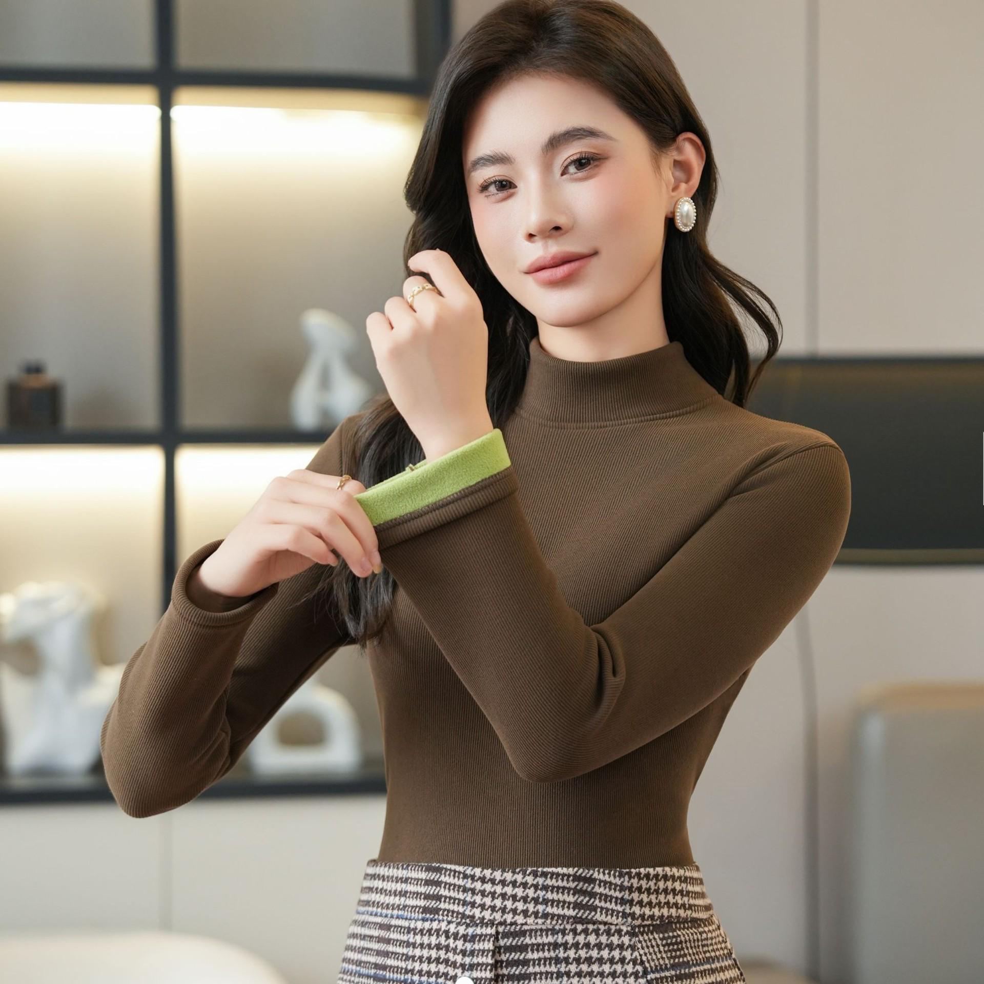 Warm Fleece-Lined Women s Slim-Fit Shirt: Autumn & Winter, Half-High Neck, Versatile 500g Thick Base Layer or Outerwear. XL (recommended 110-125 lbs)
Warm Fleece-Lined Women s Slim-Fit Shirt: Autumn & Winter, Half-High Neck, Versatile 500g Thick Base Layer or Outerwear. XL (recommended 110-125 lbs)