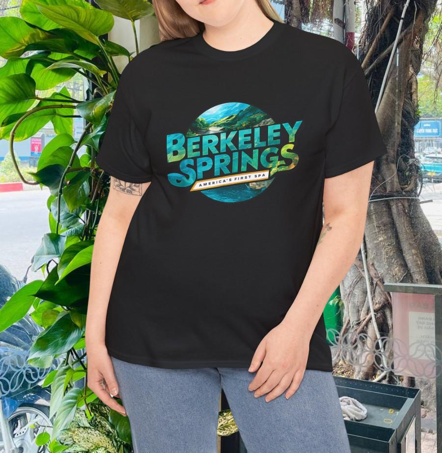 Berkeley Springs Illustration Travel Art Logo T-Shirt M
Berkeley Springs Illustration Travel Art Logo T-Shirt M