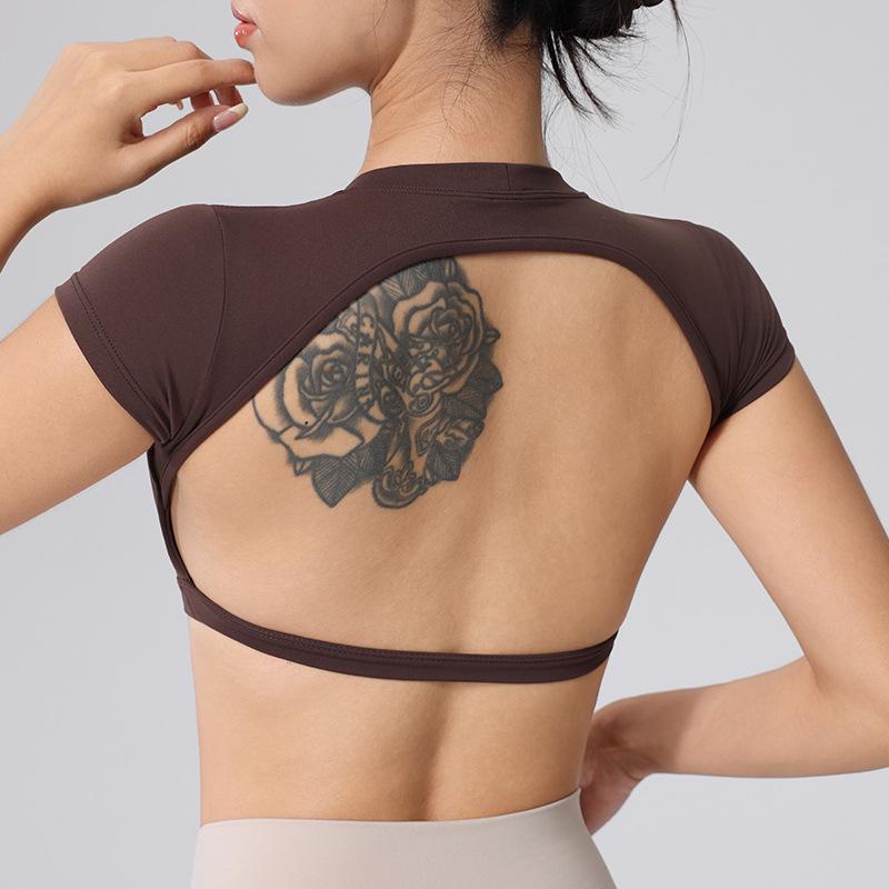 Wangtu Women s Short Sleeve Yoga Crop Top with Chest Pad for Exercise and Fitness Medium
Wangtu Women s Short Sleeve Yoga Crop Top with Chest Pad for Exercise and Fitness Medium