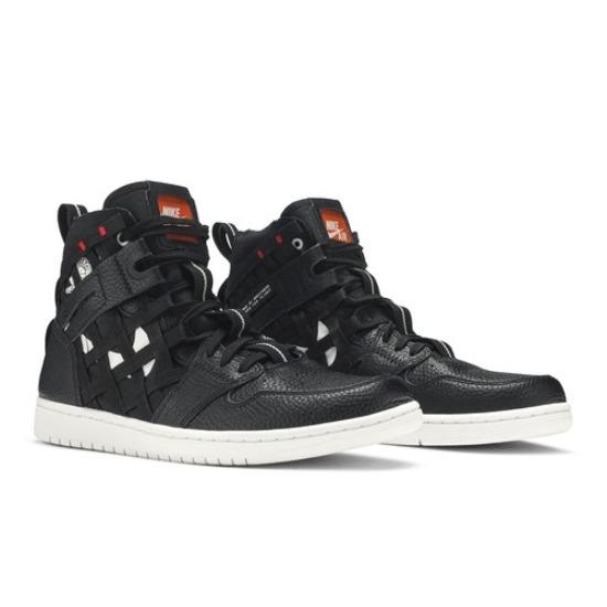 Кросівки Air Jordan 1 High Cargo Black Чоловічі Ретро CD6757-001 EU 41 чорний
Кросівки Air Jordan 1 High Cargo Black Чоловічі Ретро CD6757-001 EU 41 чорний